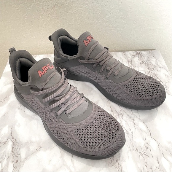 APL Mens TechLoom Tracer Sneaker Asteroid/Impulse Red Size